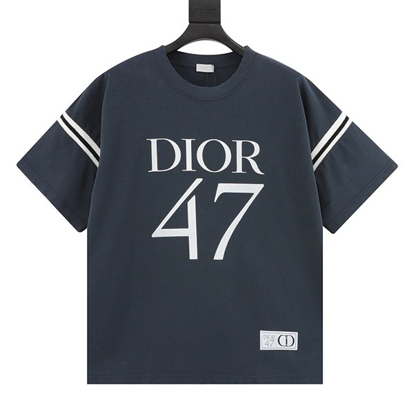 《大きめロゴがかっこいい★》ディオール 47ロゴ コットンTシャツ コピー 2色 413J640A0849